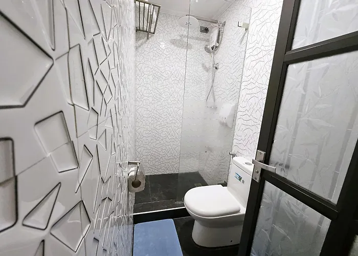 Spacious & Cozy 1-bedroom, Sleeps 2-4 * Manila